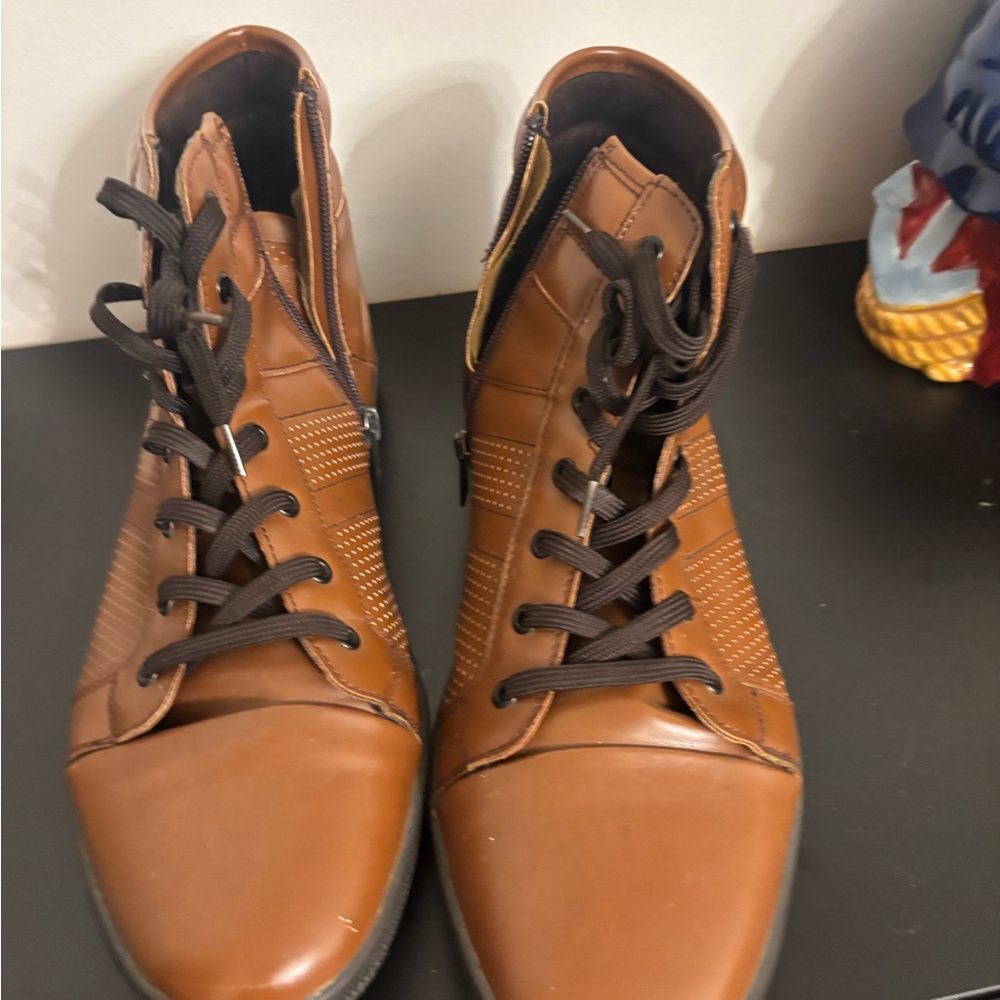 Reaction Kenneth Cole Tan High-Top Oxfords